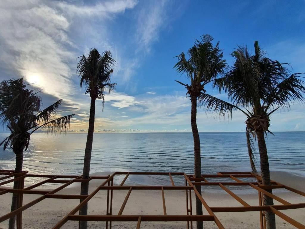 Eco Cozy Beachfront Resort Chaam Hua Hin Exteriér fotografie