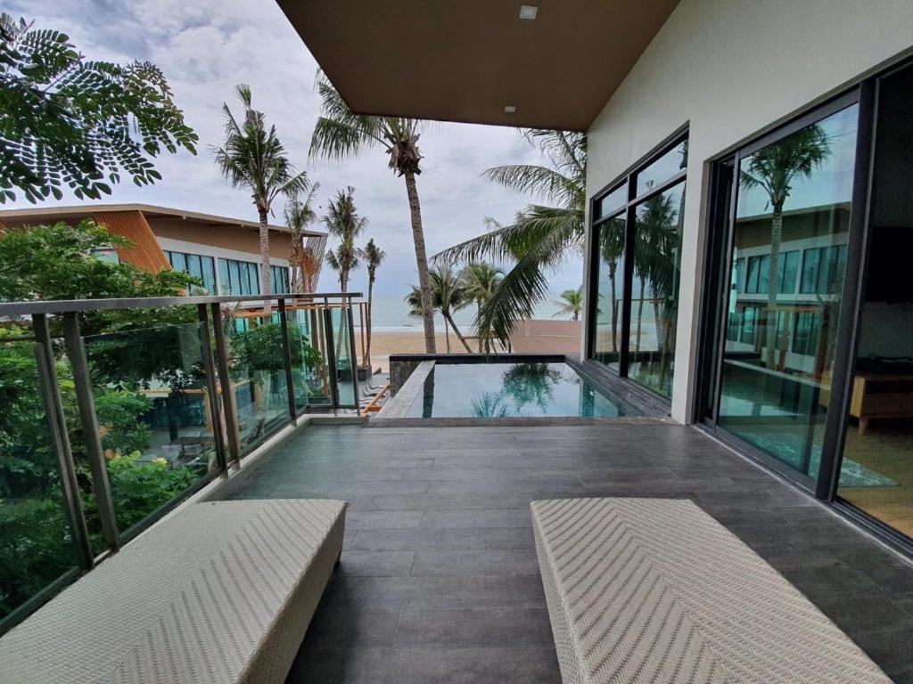 Eco Cozy Beachfront Resort Chaam Hua Hin Exteriér fotografie